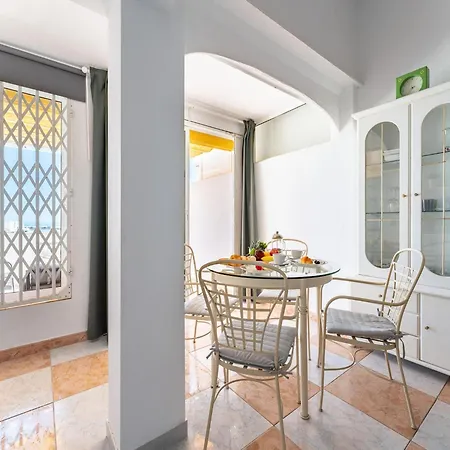 Seaside Escape In Benalmadena مالقة
