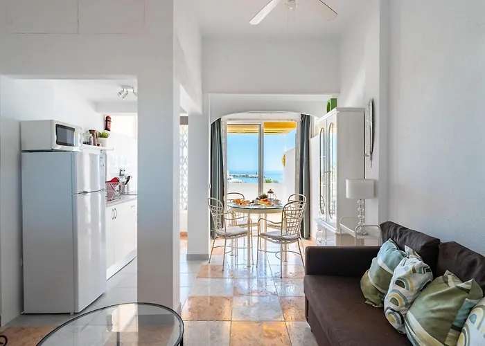 Seaside Escape In Benalmadena * مالقة